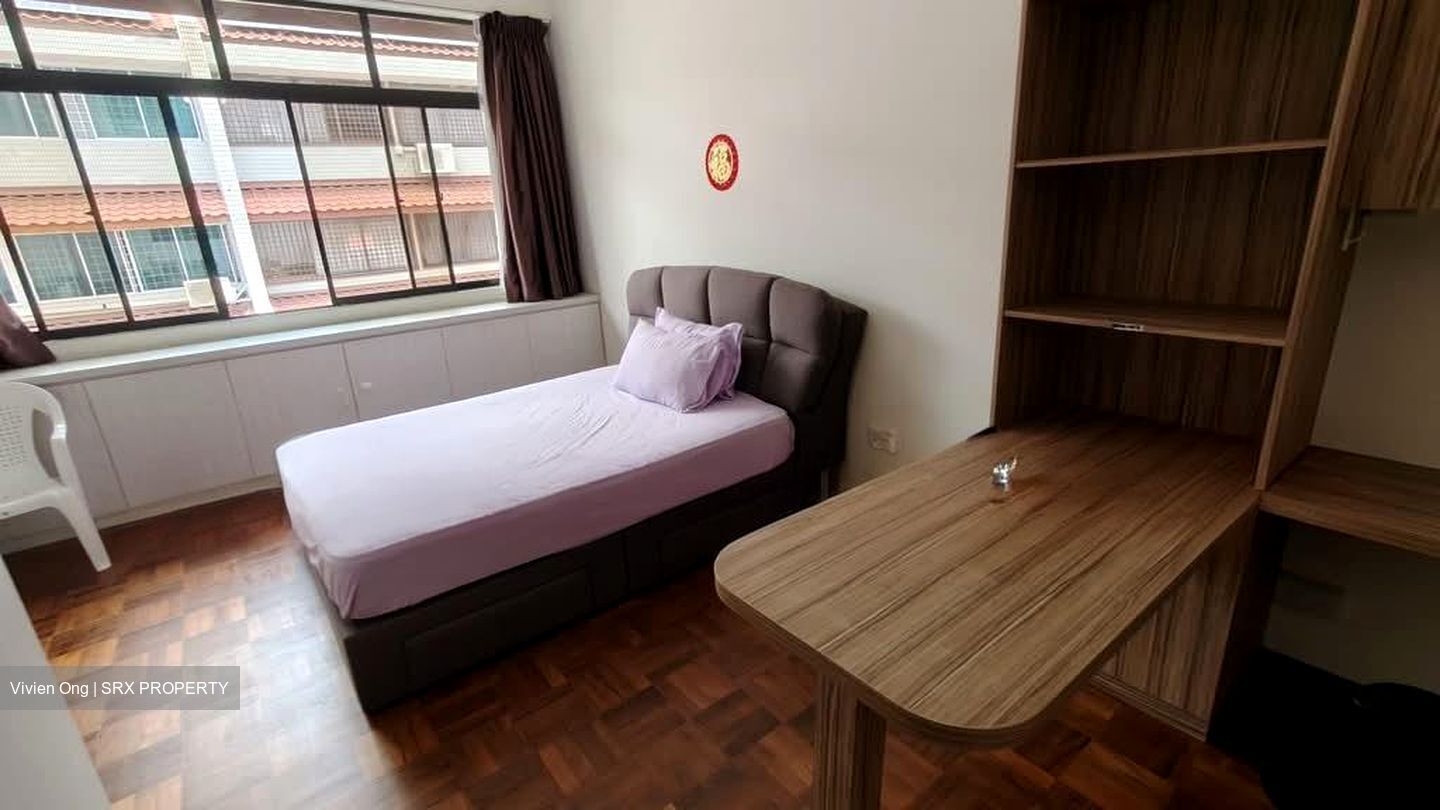 Haig Road (D15), Terrace #584500591